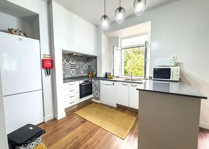 Casa Da Nogueira Holiday home Alvorninha