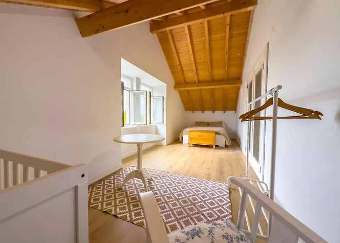 Casa Da Nogueira * Alvorninha